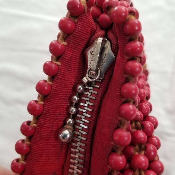 Vintage Czechoslovakian Wood Bead Purse - Picture 9 of 10